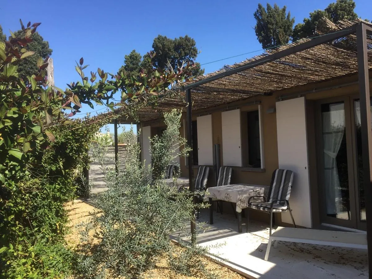 Couette-café L' Oustau Blanc B&B Fontvieille France