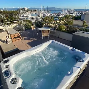  Apartment Penthouse Vue Mer Avec Rooftop Et Jacuzzi Prive