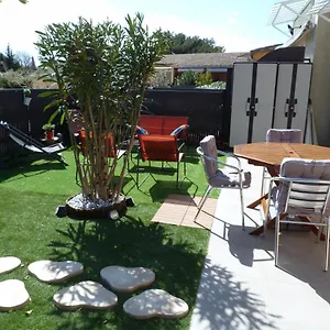  Appartement Cosy Avec Son Exterieur Chaleureux,piscine Et Parking Prive